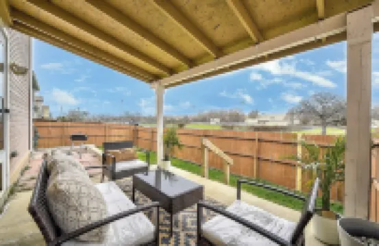 Centrally Located DFW Retreat