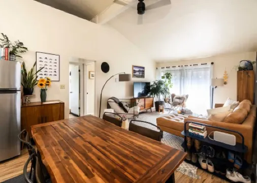 2-bedroom condo in downtown Jackson