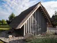 Thatched Roof Vacation Home Ankerplatz in Fuhlendorf am Bodden Hotels in Fuhlendorf