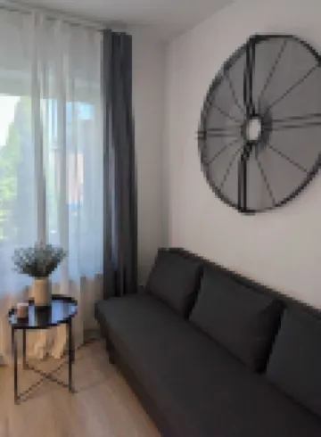 Gemütliches Studio für Vier Personen im Erdgeschoss in der Nähe vom Maxipark