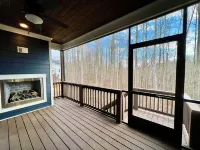 Charming 3-bedroom house near Holiday Landing Marina at Tims Ford Lake.