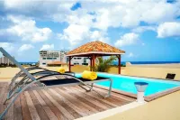 Penthouse of 200m2 with private pool