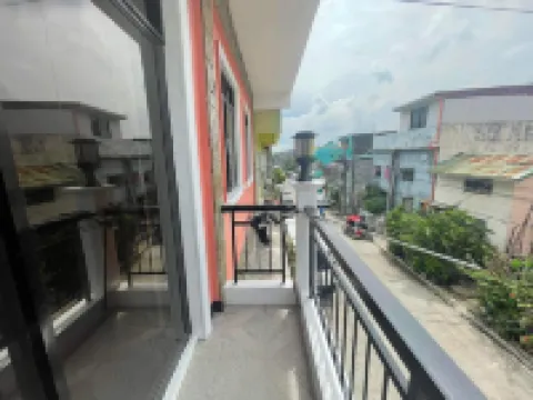 Great place to accommodate family for vacation with terrace!