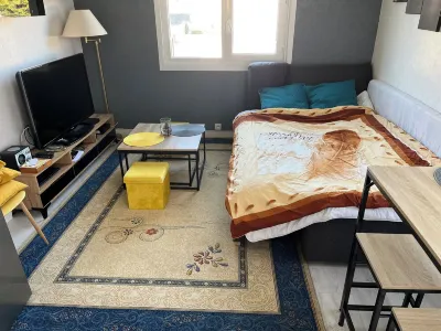 Apartment Port-de-mer Le Grand Bunker Musee du Mur de l'Atlantique 주변 호텔