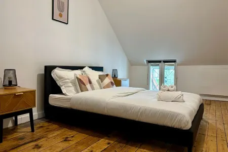 La maison de la Loire Отели в г. Невер