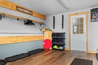 4 Seasons of Fun, Ellicottville house that sleeps 16!