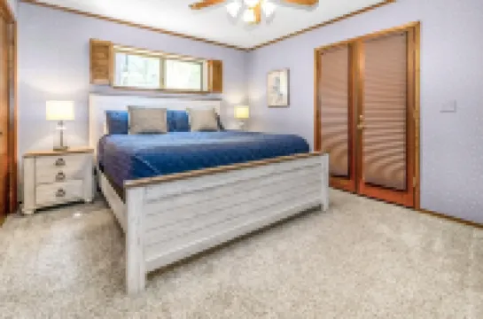 COUNTRY LAKE RETREAT. New on the market!  Special rate. Book now.