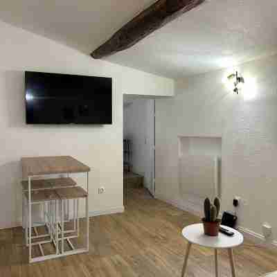 Pretty T2 in the heart of Saint Maximin La Sainte-Baume Others