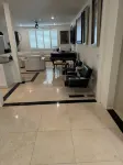 Tranquil Haven: Luxurious Retreat with Unmatched Elegance and Serenity