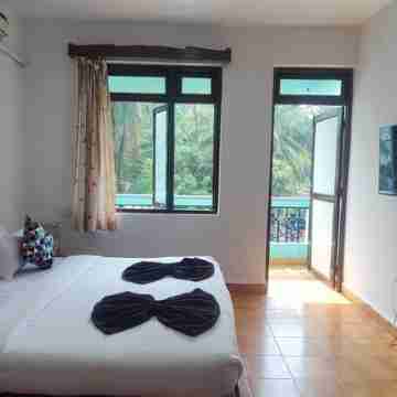 Calangute Studio By Nidra Stays Nr Calangute and Candolim beach Rooms