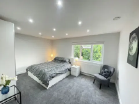 Newly Built Spacious 1 Bedroom Apartment