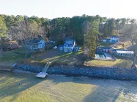 Dogwood Lane- Life is better on the River
