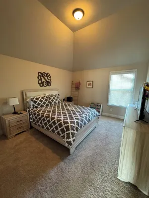 5 miles from Masters.