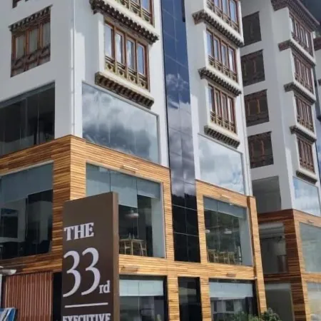 33rd Executive Suites