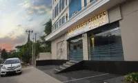 Kodali Guest Suites Hotels near Monda market