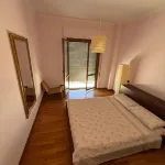 Elegant penthouse located in a very central area, just a few steps from the sea. Hotels in Grottammare