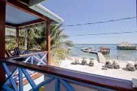 Sandbar Beachfront Hostel & Restaurant