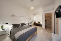 Piazza Salvatore, 7, rooms with a view