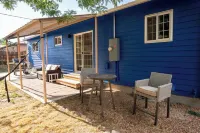 4-Bedroom Home with Fenced Backyard Hotels in Lander