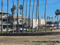 3-bedroom house in charming Imperial Beach with WiFi Hotels in Imperial Beach