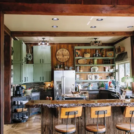Rustic Luxury Cabin w/ Breathtaking Views, Stunning Sunsets, & Minutes from I24