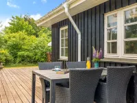 "Frederica" - 100m to the Fjord Hotels in Hurup