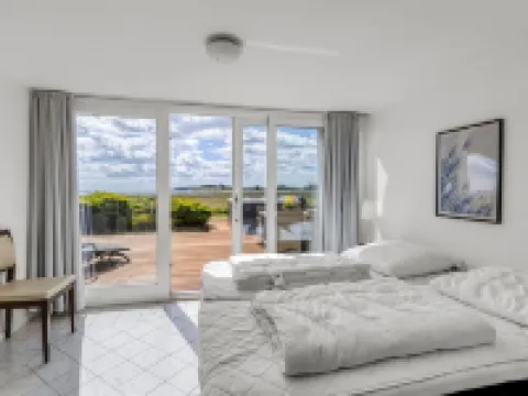 "Xaverius" - 30m from the sea