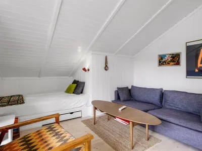 "Nnykka" - 125m from the sea Hotels near Galleri Lund