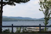 Yankee Trail Motel Hotels in Holderness