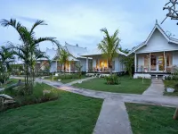โรงแรมพาอุส ปูติห์ โรงแรมใกล้หาด Tamarind