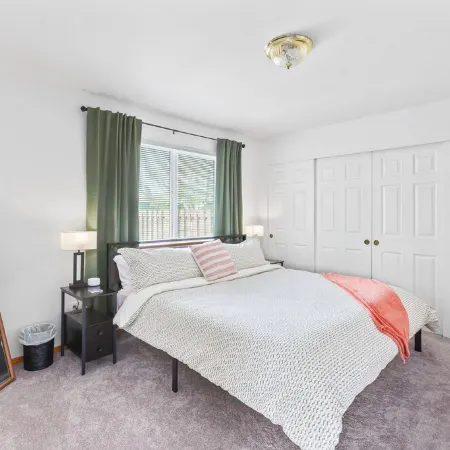 Cozy 2Br /2BA Near Wsu - King Bed, Patio & Games