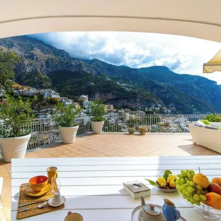 Villa In Positano With Luxury Spa & Amazing View