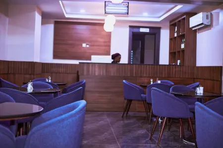 Saint Tropez Hotel and Suites