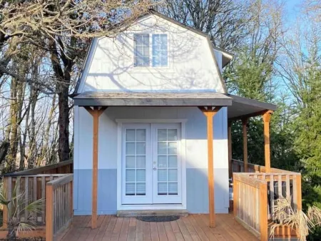 The Tree House of Paradise