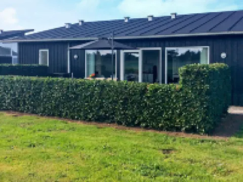 Tranquil Cottage Retreat-By Traum