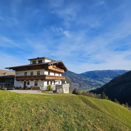 Apartment in Fügenberg near Ski Slopes