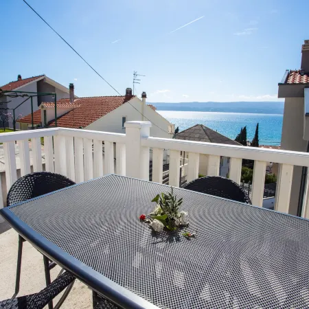 Apartments Magdales - Two Bedroom Apartment with Balcony A1