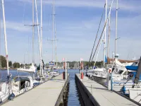 Waterfront Holiday Home in Arnemuiden - 2-Star