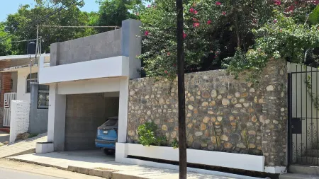 Nice apartment close to the main beach and love beach Отели в г. Плайя Сиполите