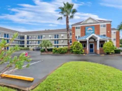 Suburban Studios Stuart Near Federal Hwy 1 Hoteles en Stuart