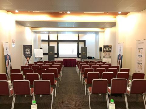 1. 스완 가든 호텔..