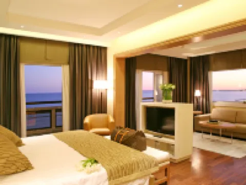 Crowne Plaza 利馬索爾 鄰近塞浦路斯科技大學的酒店