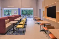 Holiday Inn Express & Suites BRYANT - BENTON AREA by IHG - breakfast