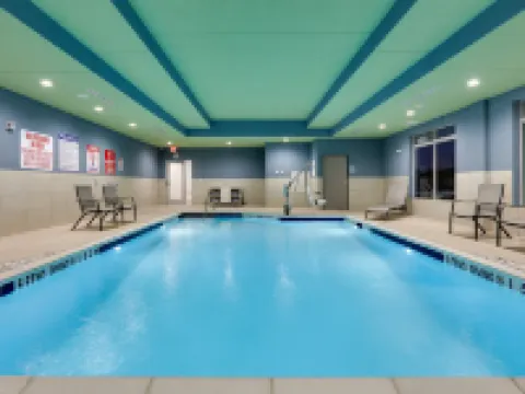 Holiday Inn Express & Suites PLANO - THE COLONY by IHG Hotels in The Colony