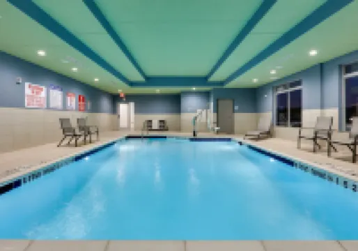 Holiday Inn Express & Suites PLANO - THE COLONY by IHG