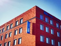 Ibis Budget Gent Centrum Dampoort - 2-Star