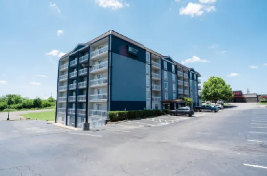 MainStay Suites Knoxville North I-75 Hotels near University of Tennessee