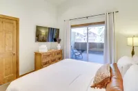 Ski-in/Ski-Out Whitefish Duplex w/ Hot Tub! - Holiday Apartments