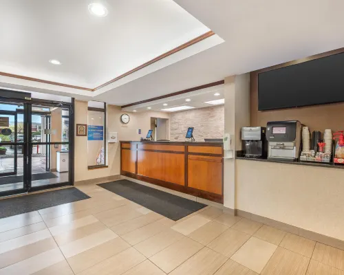 Best Western Plus Louisville Inn  Suites Öffentliche Flächen Photos