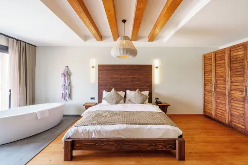 Ephesus Select Suites - غرفة مطلة على الجبل